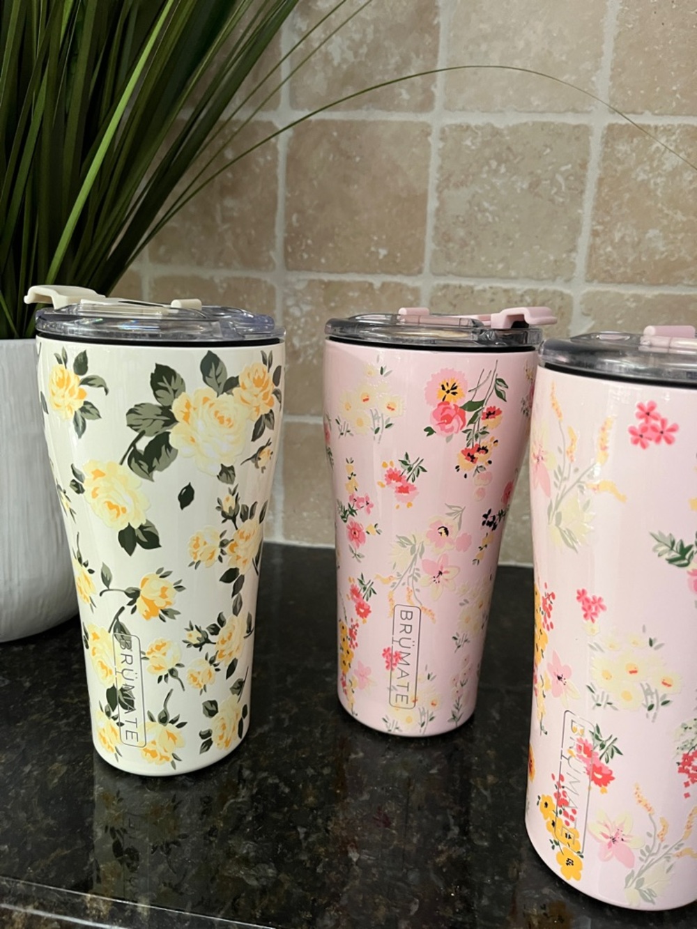 Brumate Floral Insulated Tumbler - Pink and Cream